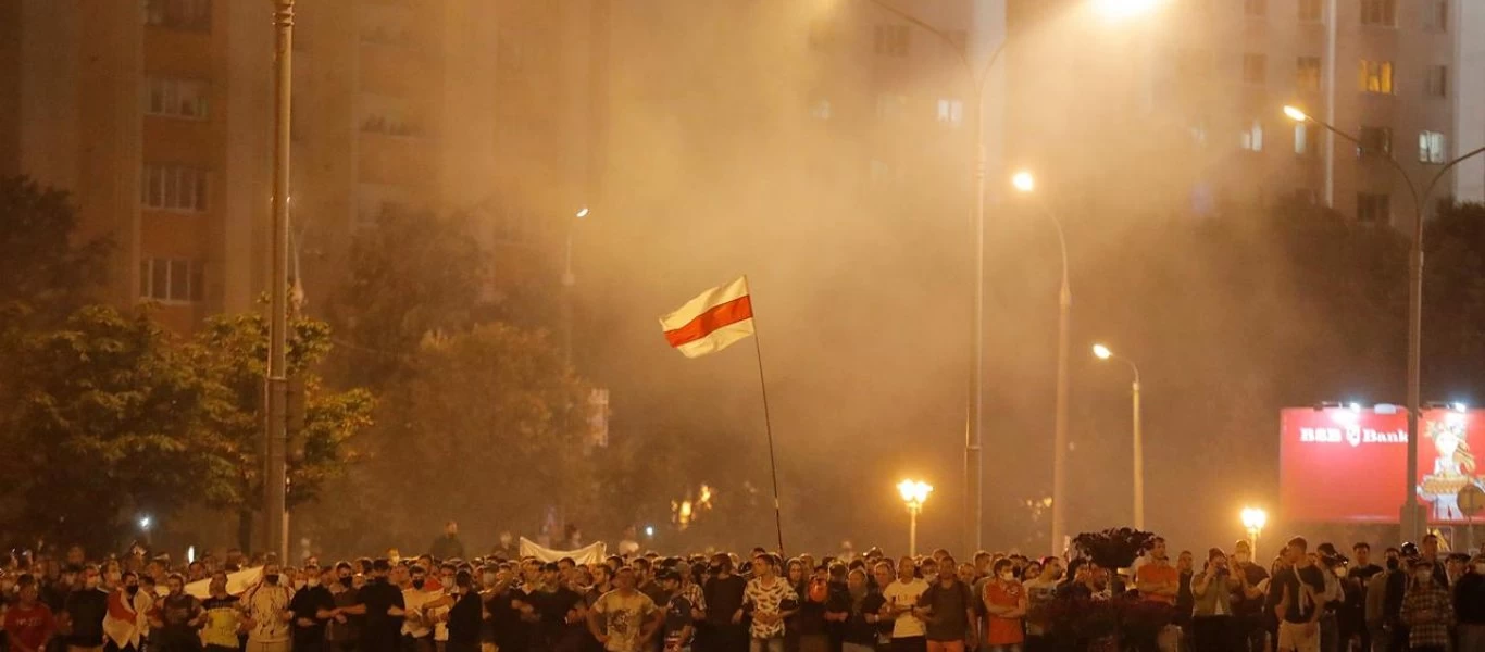 Το NATO διέψευσε ότι έχει στείλει οποιεσδήποτε «ενισχύσεις» στα σύνορα με τη Λευκορωσία